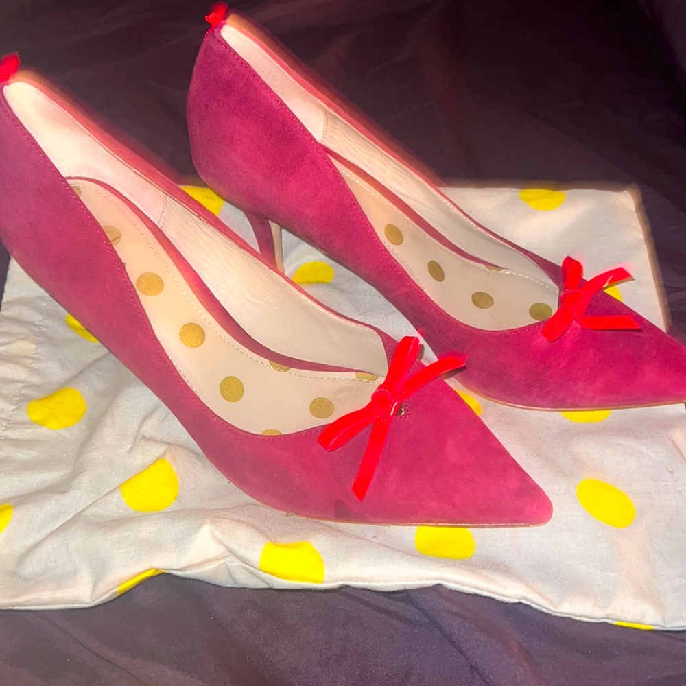 Gorgeous red velvet and real leather Boden heel
